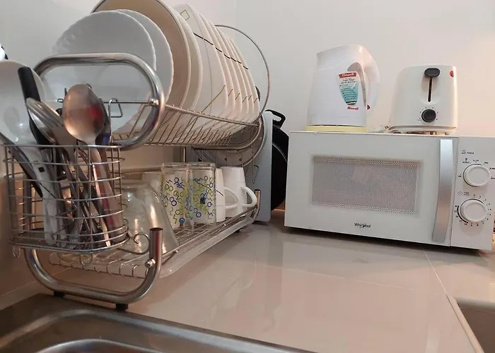 2-bedroom Unit With Netflix And Board Games Apartamento Manila